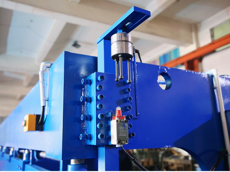 Press Brake Sheet Bending Machine - NC Control - Image 2